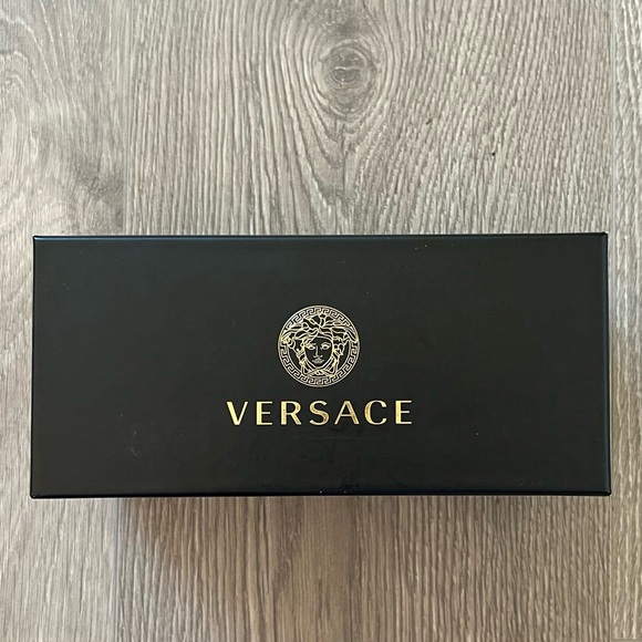 Versace Handbags - Versace Box (BB25)
